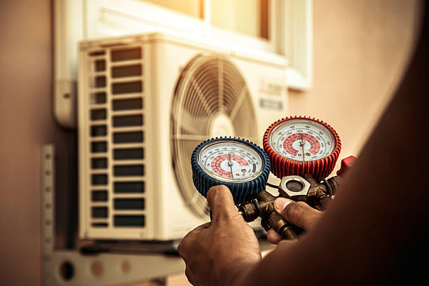 Professional Ductwork Repair technician working in Blue Point, NY